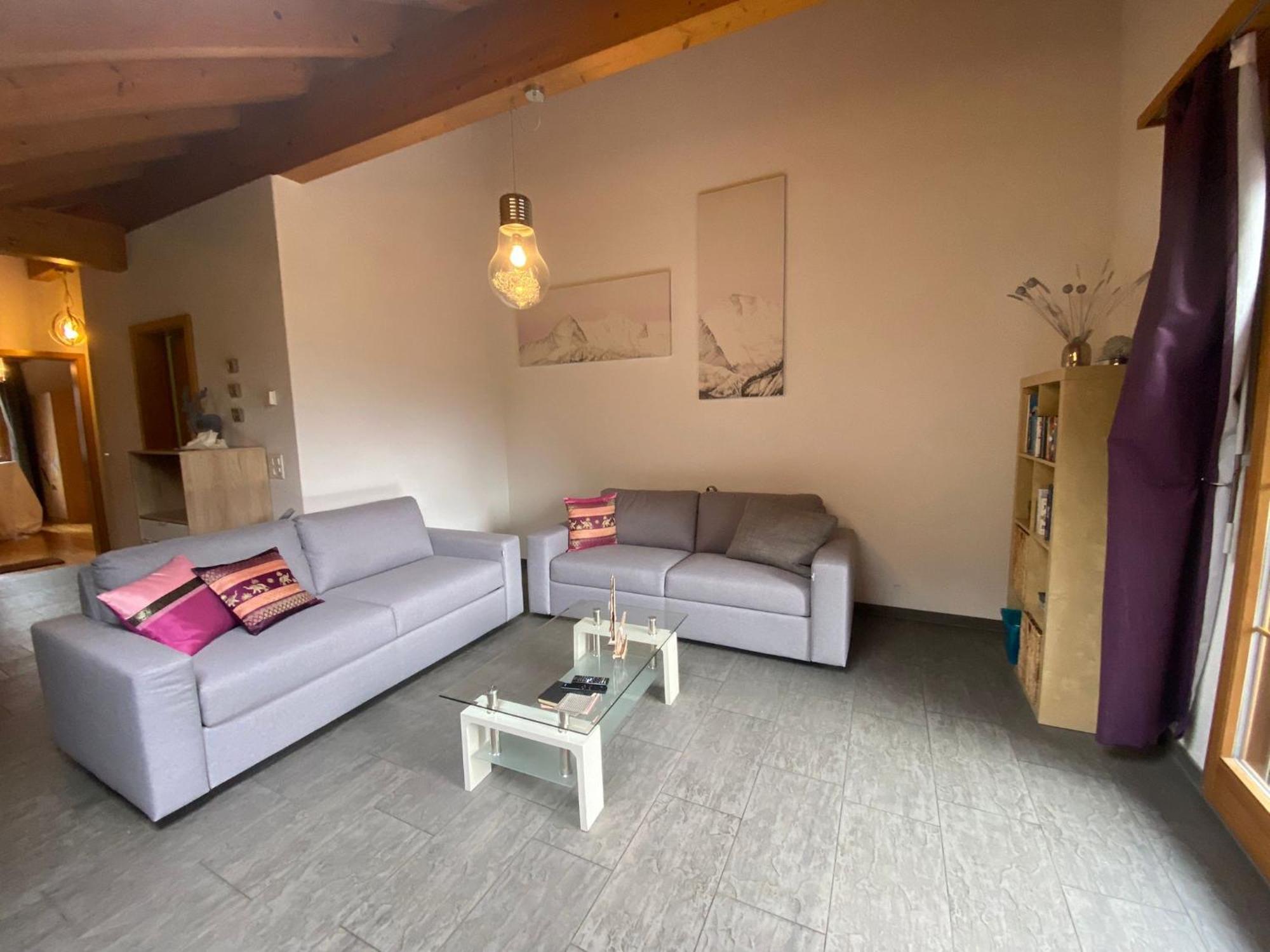 Charming Penthouse Lauterbrunnen Exterior foto